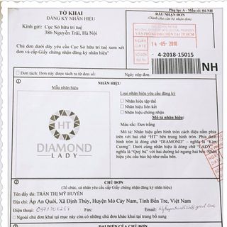 Nước hoa hồng tẩy trang Diamond Lady 200ml