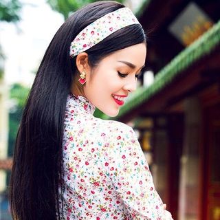 Áo dài hoa nhí màu hồng