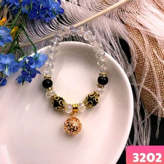 Vòng tay phong thủy pha lê mix kim loại mẫu mới nhất