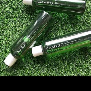 Sữa tắm trị mụn Naruko