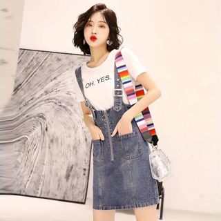 Đầm Yếm Jean Dây Gài Năng Động