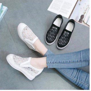 Giày mọi xuồng hoa lưoi