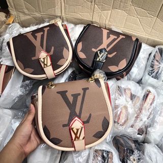 Túi bầu nhiều màu