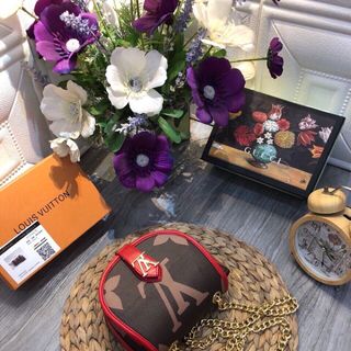 Túi bầu nhiều màu