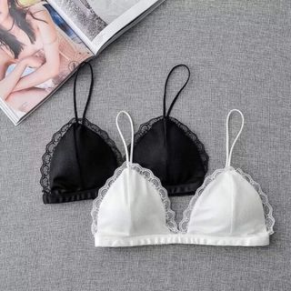 Bra lụa hot hit 8520