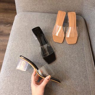 Dép gót trong phối mika