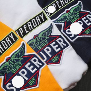 Áo thun Sdry logo thêu