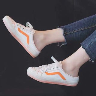 Giày sục bata