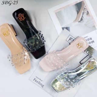 Dép đế vuông siêu xinh