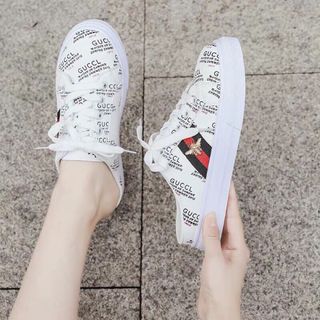 Dép sục bata ong