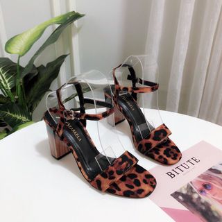 Giày sandal cao gót beo