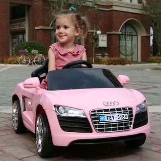 Ôtô điện có điều khiển từ xa