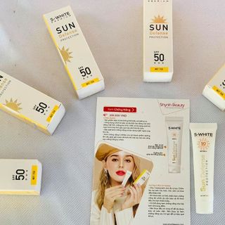 KEM CHỐNG NẮNG CỦA SWHITE