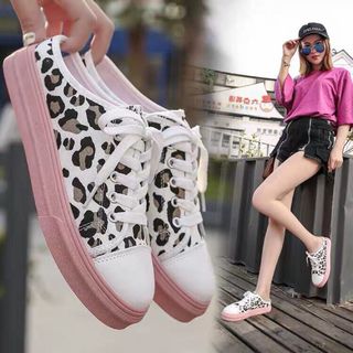 Dép sục bata beo