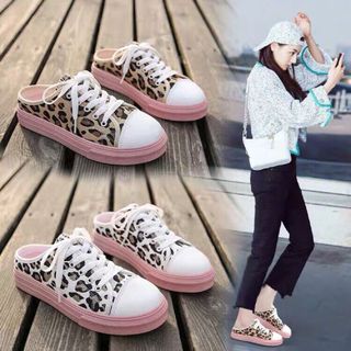 Dép sục bata beo