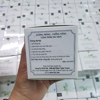 kem dưỡng trắng trị mụn