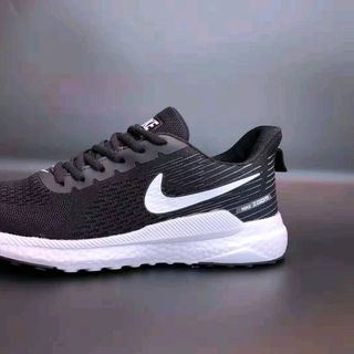 Giày thể thao nữ A22