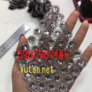Thảm đá trang trí phụ kiện giày dép túi xách ốp lưng và các vật liệu cần trang trí khácvv