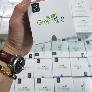 kem trị mụn thâm