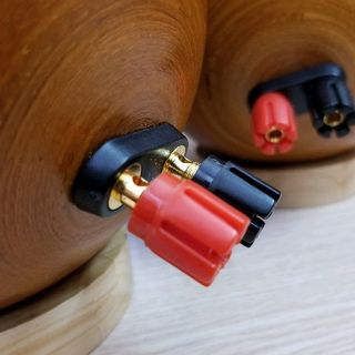 Loa trép vỏ tre lắp củ Pioneer P8802