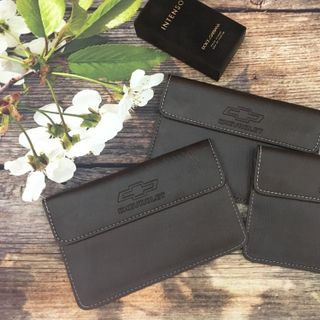 Ví đựng giấy tờ đăng kiểm xe ô tô có các hãng xe