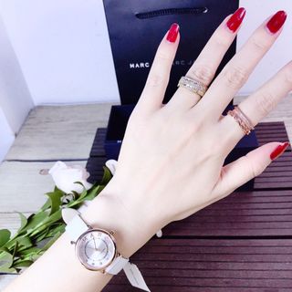 Đồng hồ nữ Marc Jacobn