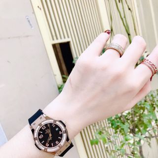 Đồng hồ nữ Huplootd