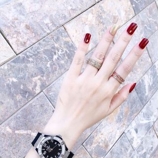 Đồng hồ nữ Huplotq