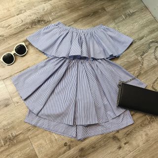 Jum tầng cúp ngực sọc kẻ xanh