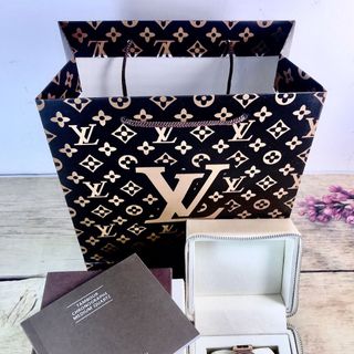 Đồng hồ nữ Louis Vuitoon