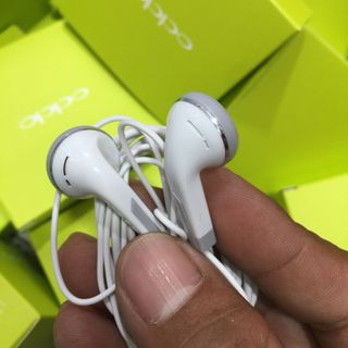 Tai nghe oppo 01