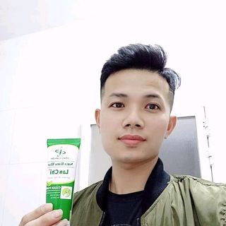 SỮA RỬA MẶT LAN CHI