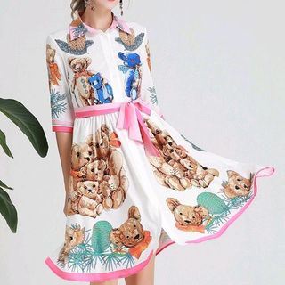 Đầm lụa họa tiết QC xinh xắn