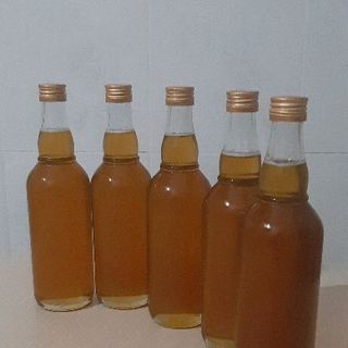 MẬT ONG HOA NHÃN - chai 500ml