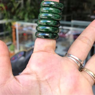 Nhẫn ngọc cẩm thạch sơn thuỷ size nữ