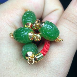 Vòng lu thống ngọc bích mix kèm dây đỏ mạ vàng
