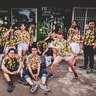 bộ nam nữ hoa hướng dương