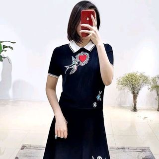 Đầm len thêu dệt cao cấp