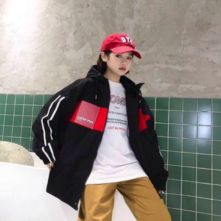 Sẵn áo khoác dù form rộng