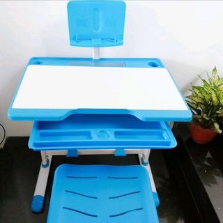 bàn học thông minh Sunway mẫu mới