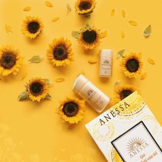 Sữa Chống Nắng Anessa Dịu Nhẹ Dành Cho Da Nhạy Cảm SPF50/PA 60ml