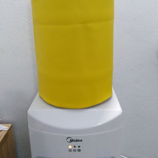 Áo trùm bình nước nóng lạnh