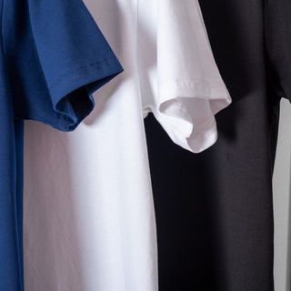 Áo thun nam cổ tròn Slimfit màu xanh than