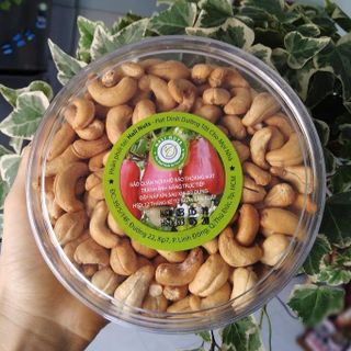 Hạt điều rang muối nguyên hạt đã tách vỏ cao cấp Hali Nuts