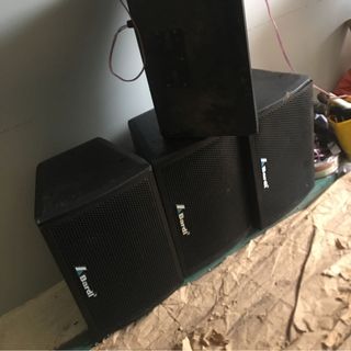 Loa ek pro