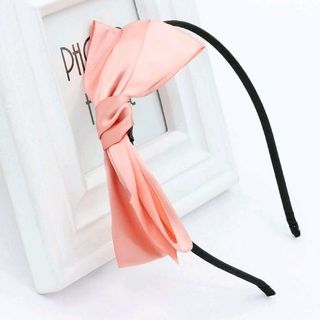 cài tóc nơ phong cách Hàn nơ lớn