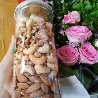 Mixed Nuts nhân 4 loại hạt tốt nhất cho mẹ bầu và thai nhi