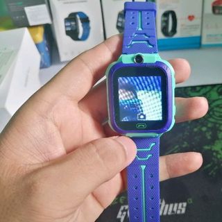 Đồng hồ định vị trẻ em Y50T