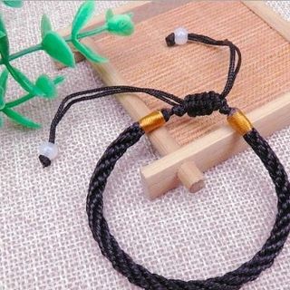 Vòng tay dây đỏ đeo tay Vòng tay phong thủy