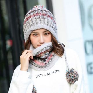 Bộ mũ len và khăn trùm cổ sọc màu A003